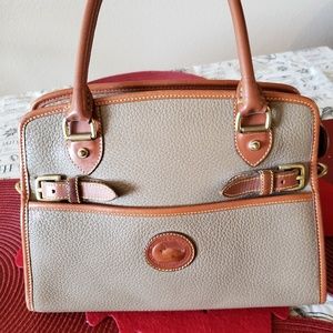 Dooney & bourke